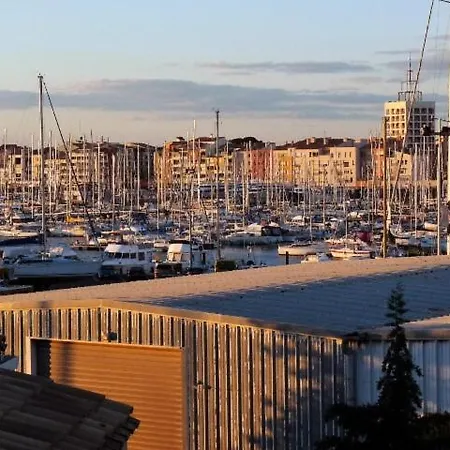Studio Terrace With Harbour And Swimming Pool View 56 Apartmán